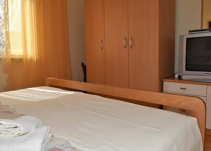 Lägenhet Manigo - Three Bedroom