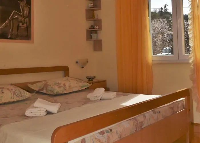 Manigo - Three Bedroom *