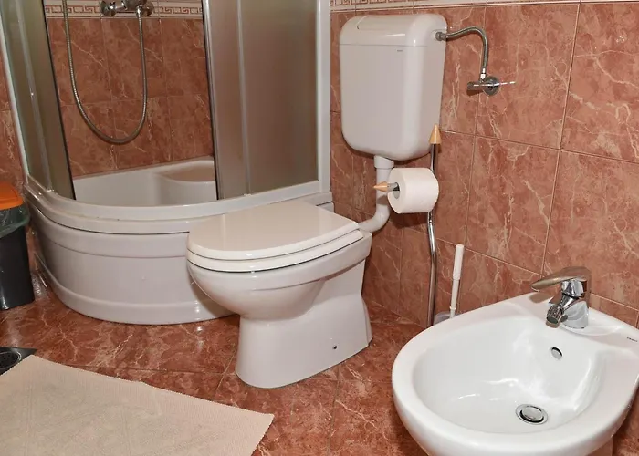 Lägenhet Manigo - Three Bedroom