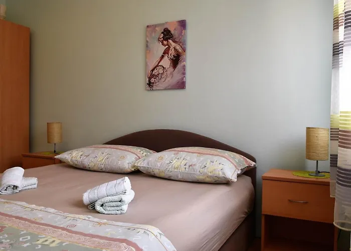 Manigo - Three Bedroom Apartment *